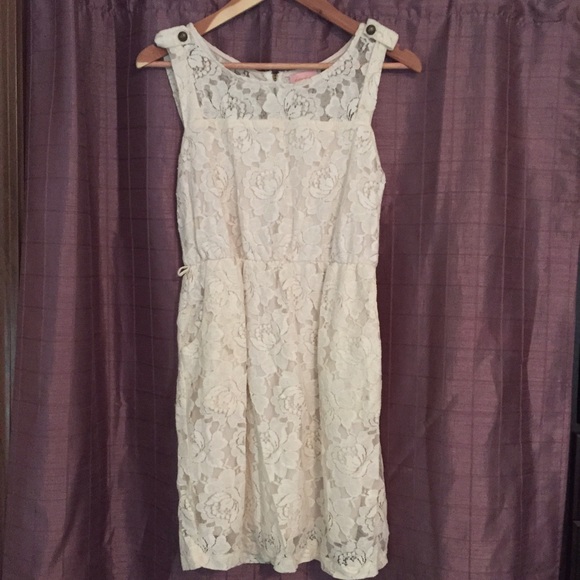 Women's size L dress