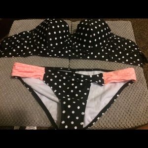 Swimsuit. Size medium.