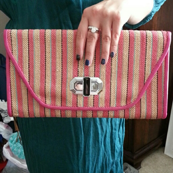 NWT Pink And Green striped Straw clutch With Latch Closure