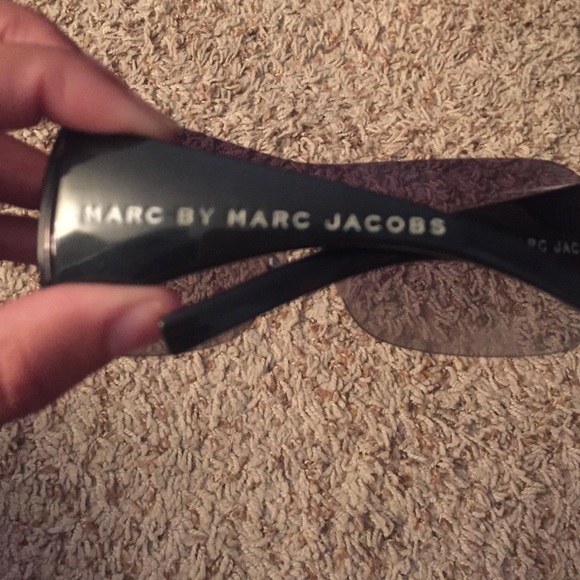 Marc Jacobs Accessories - Authentic Marc Jacobs sun glasses