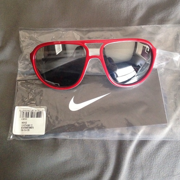 nike vintage 72 sunglasses