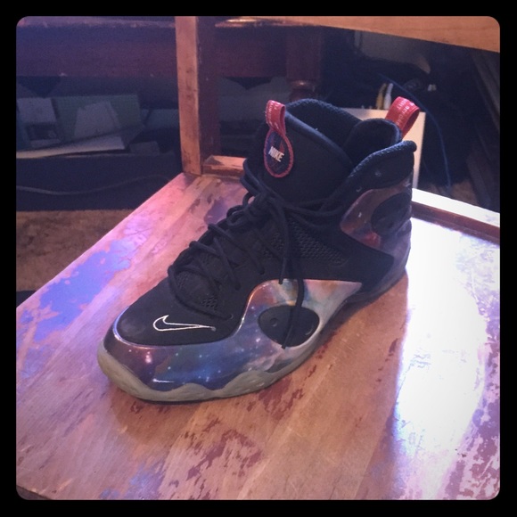 Men's shoes
