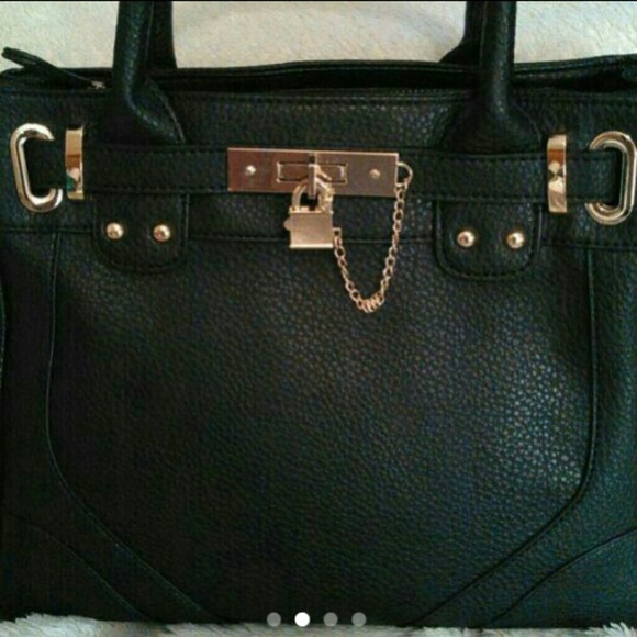 Just Fab black purse - Picture 2 of 4