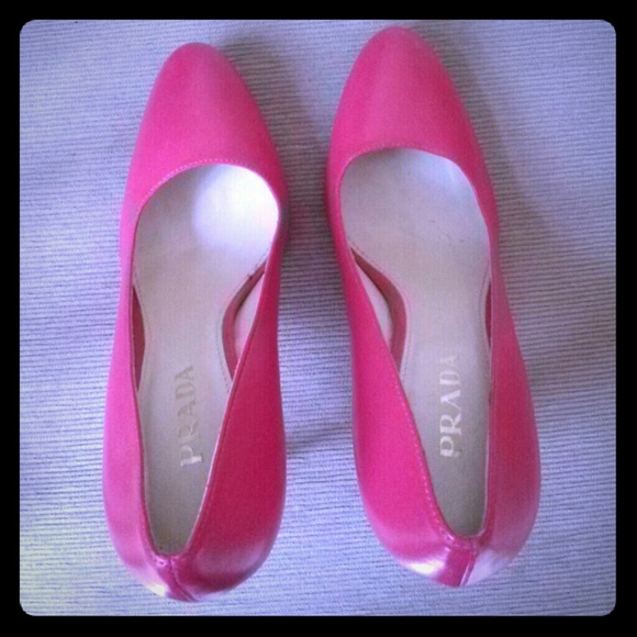 Pink Prada Pumps, SOLD ON ANOTHER WEBSITE.