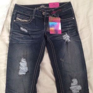 Almost Famous Skinny jean brand new