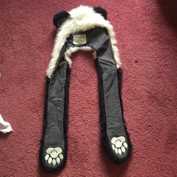 PANDA SPIRIT HOOD