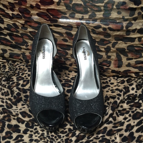 Black glittery heels