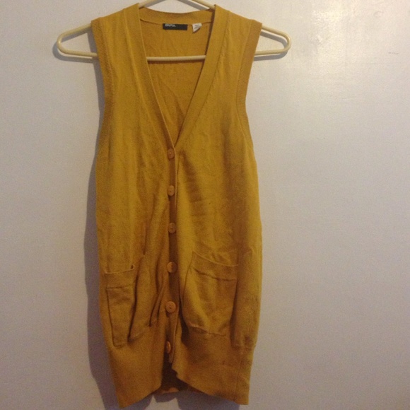 Mustard sleeveless cardigan