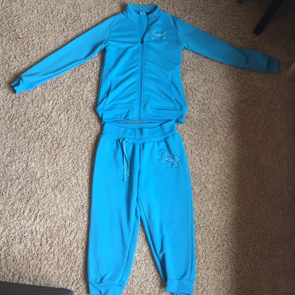 Under Armour Sweatsuit
