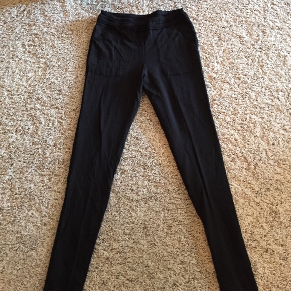 Thermal comfort wear leggings for lounge or ski