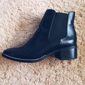 Chelsea Boots