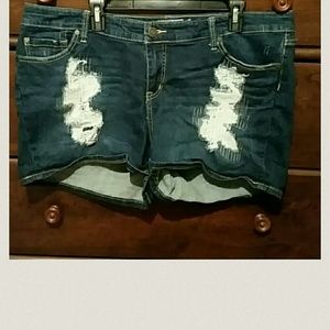 Dark was distressed jeans