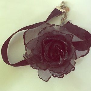 Black flower choker necklace