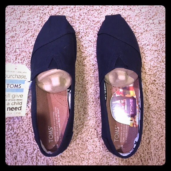 TOMS Shoes - Black Toms - BRAND NEW!!