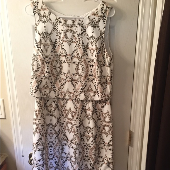 Banana Republic Dresses & Skirts - Banana Republic Leopard Zip Dress