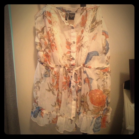 Flowy top