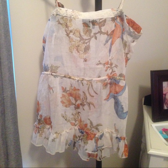 Flowy top - Picture 2 of 4