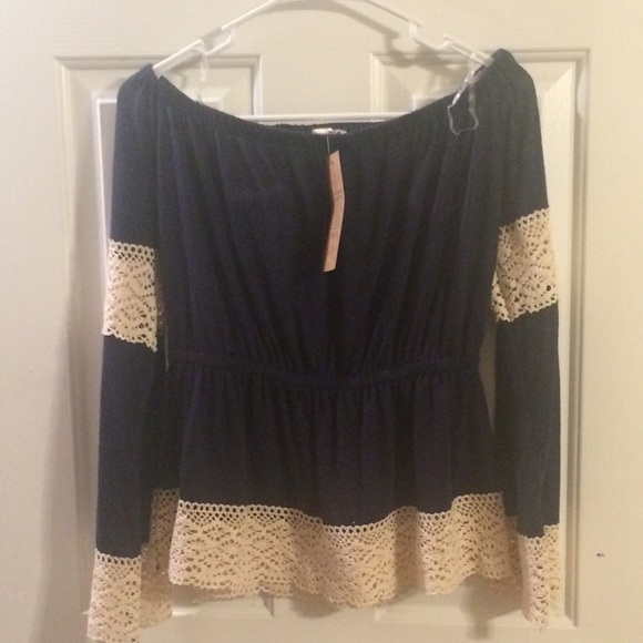 Boutique off shoulder top