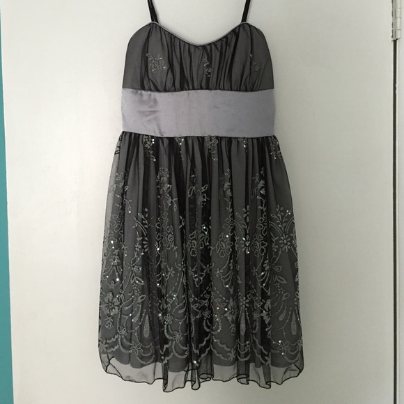 Silver Sparkle dress - Picture 1 of 1