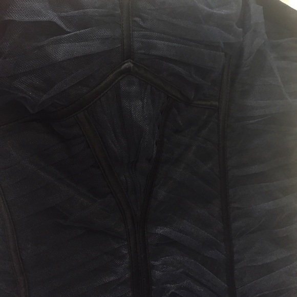 🆕 with tags. navy and black detailing dress - Picture 2 of 4