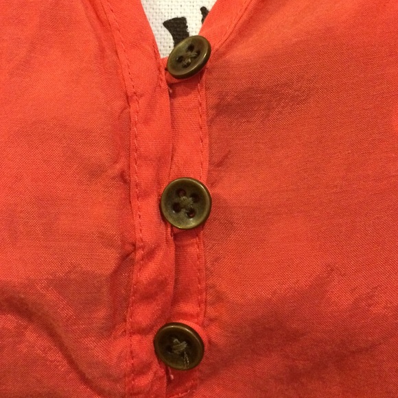 Top - Picture 4 of 4