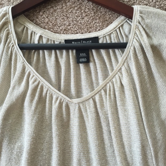 Gold short Sleeve Top - Picture 2 of 3