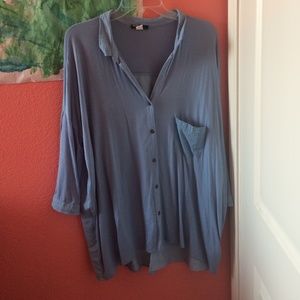 BDG Slouchy Mid Sleeve Button Up