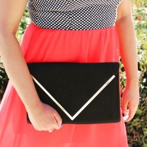 Envelope clutch
