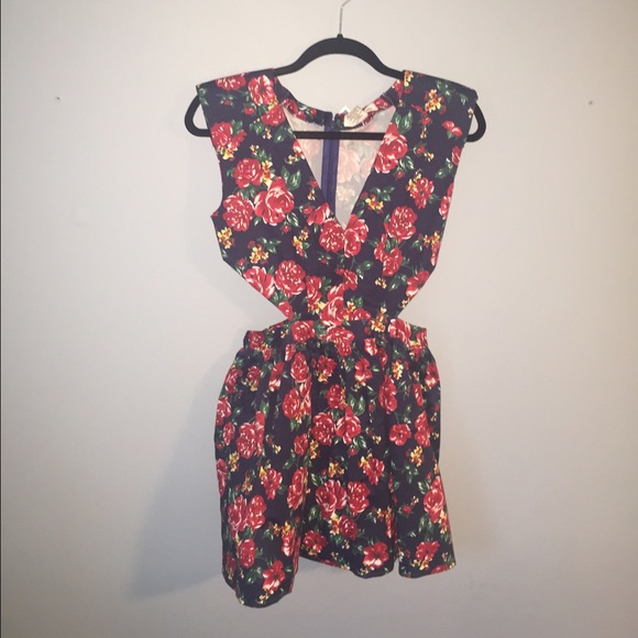 Cute & trendy floral print dress