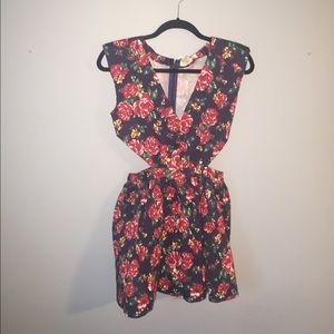 Cute & trendy floral print dress