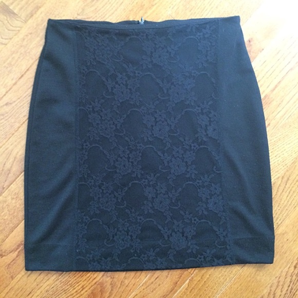 Urban Outfitters Dresses & Skirts - RESERVED. HP🎉 Black with lace bodycon skirt