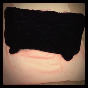🎀 Authentic Juice Big Bow Velour Clutch 🎀