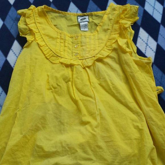579 Yellow blouse