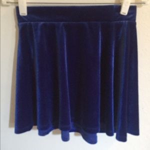 Velvet skirt