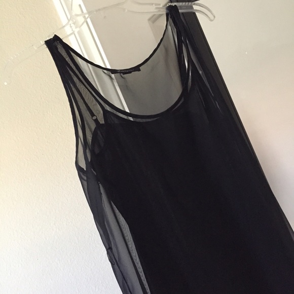 Forever 21 Dresses & Skirts - Chiffon Black Maxi Dress