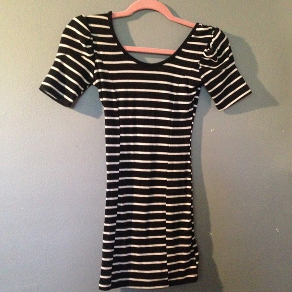 Stripped fitted dress