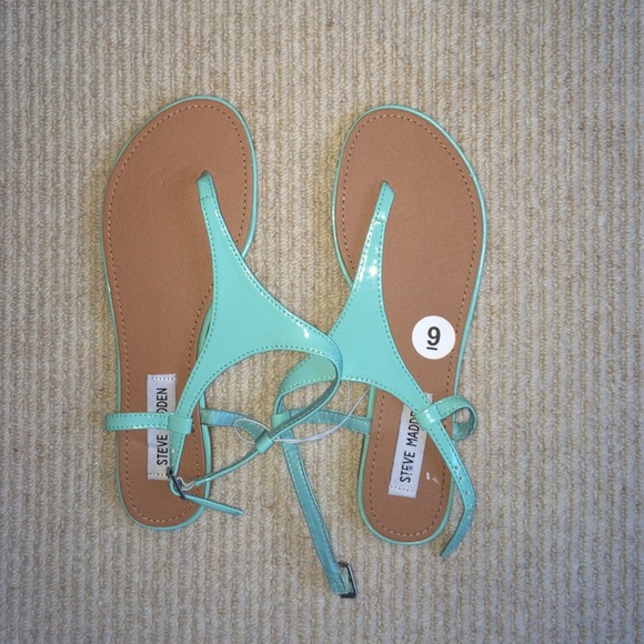 Steve Madden sandals