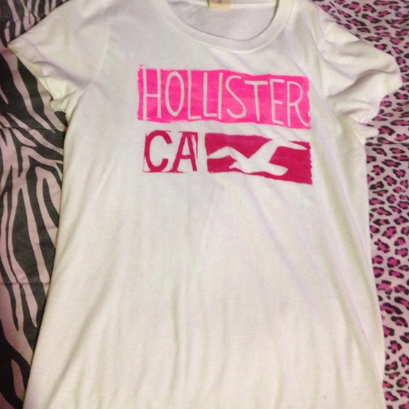 Hollister t-shirt