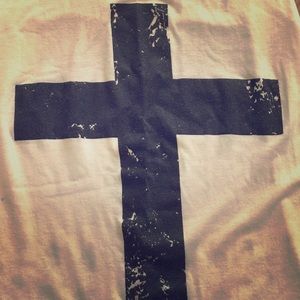 Cross tank top with cutout back