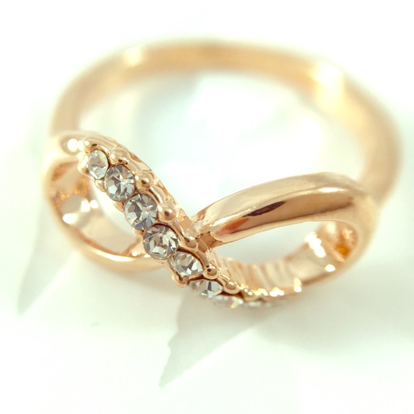 Boutique Jewelry - 🆕Rose Gold CZ Infinity Ring S. 7, 6