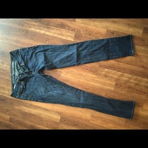 Bullhead Super Skinny denim