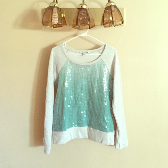 Glittery Blue and Grey Top - Picture 1 of 3