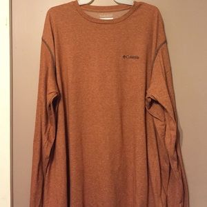 MENS Columbia shirt. Never worn. Very nice!