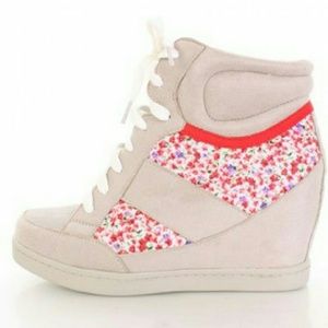 👟Unique Sneaker Style Hidden Wedge👡