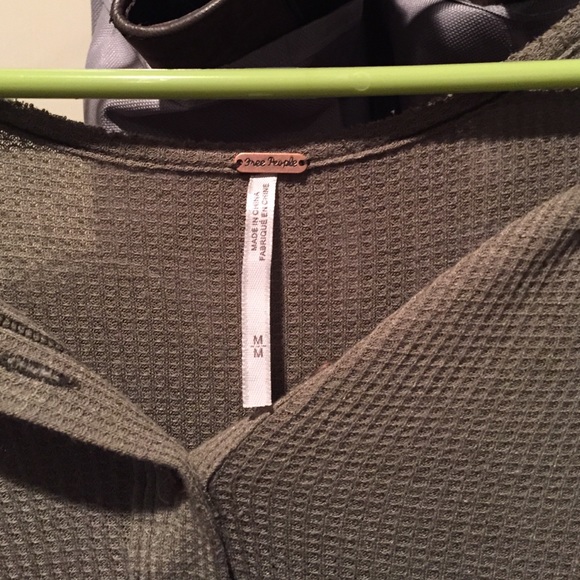 Free People Green Flowy Layering Top - Picture 3 of 3