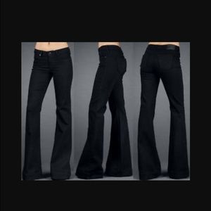 *READ DESCRIPTION* Rock & Republic Wide Leg Jeans