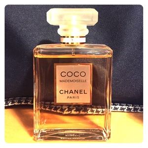 COCO Mademoiselle CHANEL EAU DE PARFUM