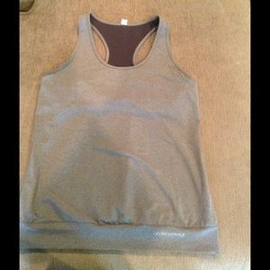 Large Under Armour workout top