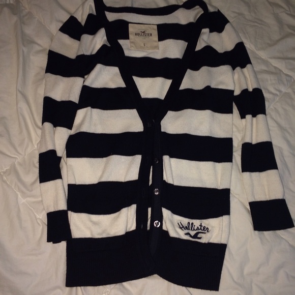 Dark navy/ white cardigan