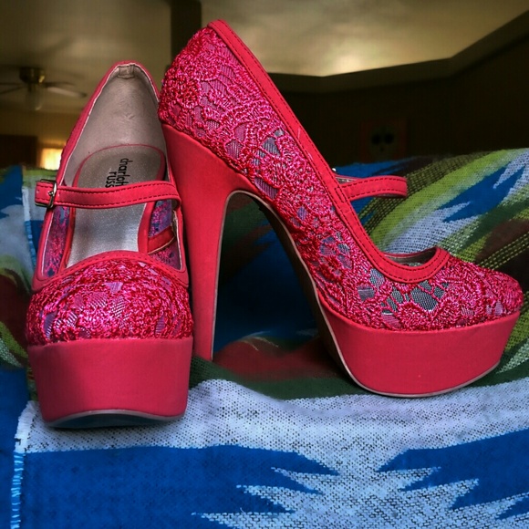Charlotte Russe pumps